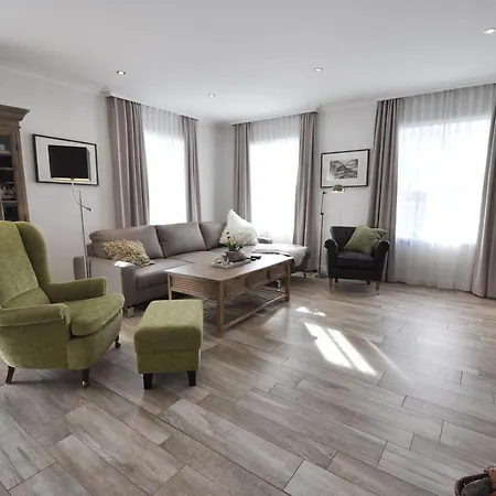 Appartement Altes Pastorat 2 Daire *